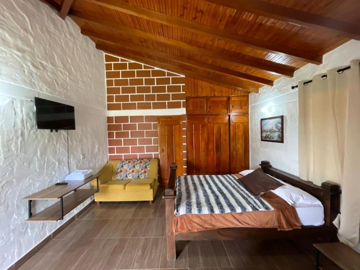 Finca-Hotel Montecarlo Guatape By Hope Екстериор снимка